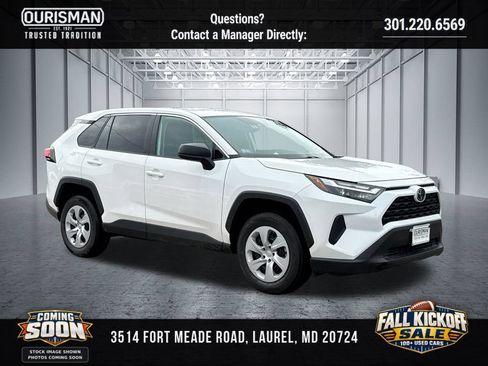 Used 2025 Toyota RAV4 LE AWD/4WD image 1