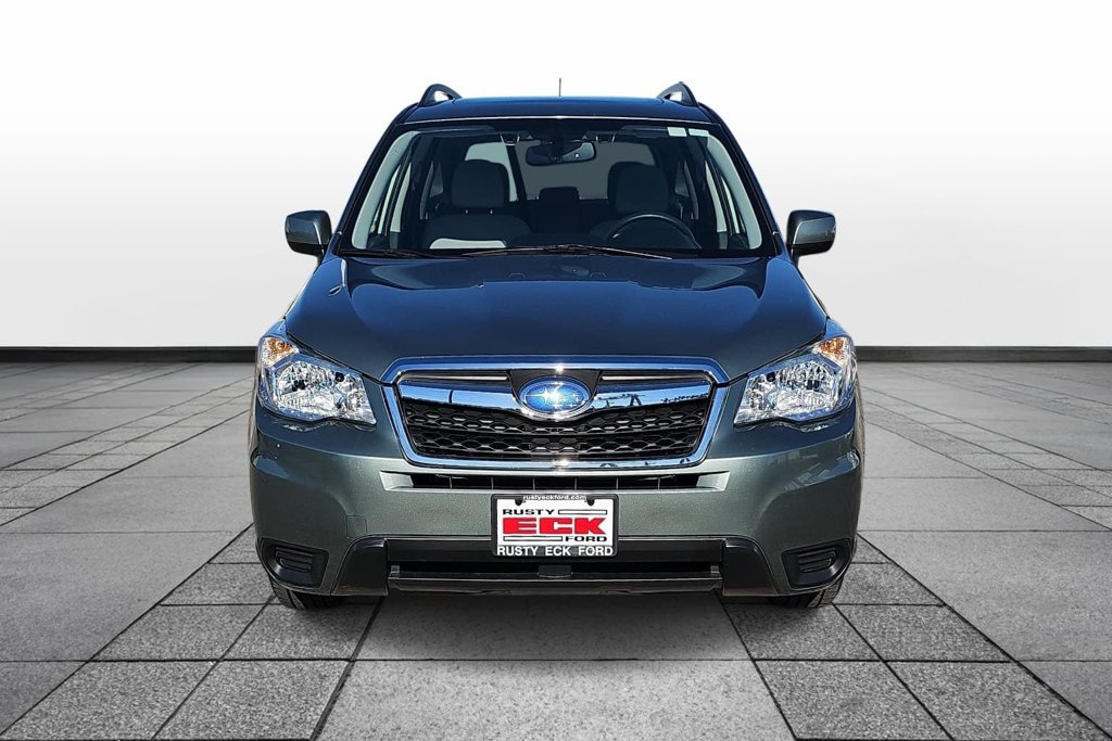 Used 2015 Subaru Forester 2.5i Premium AWD/4WD image 2