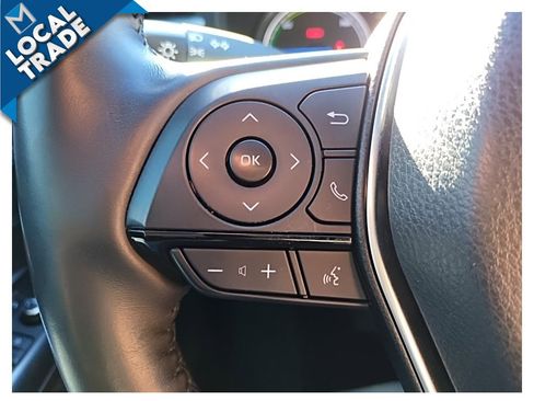 Used 2021 Toyota Venza Limited image 27