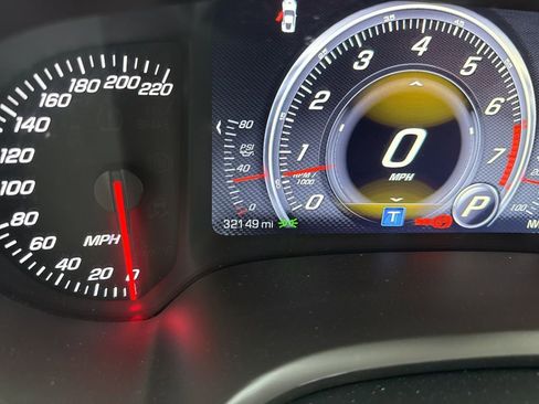 Used 2016 Chevrolet Corvette Z06 w/ 3LZ Preferred Equipment Group image 41