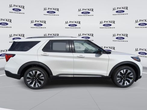 New 2026 Ford Explorer Platinum w/ LUX Leather Package AWD/4WD image 6