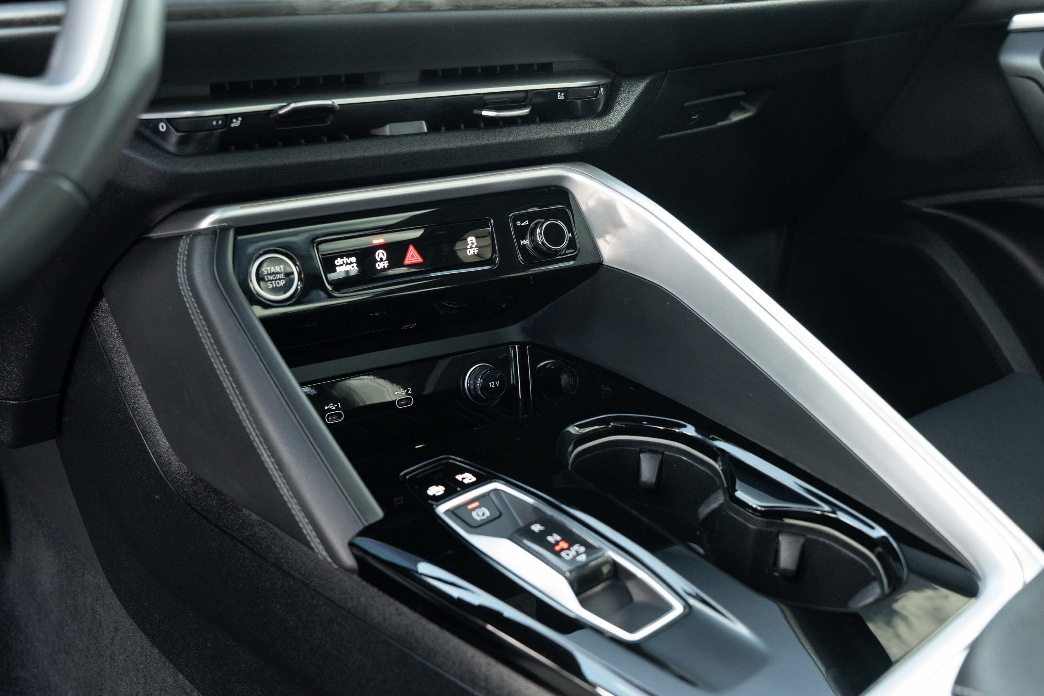 Certified 2025 Audi Q5 Premium w/ Premium Plus AWD/4WD image 12