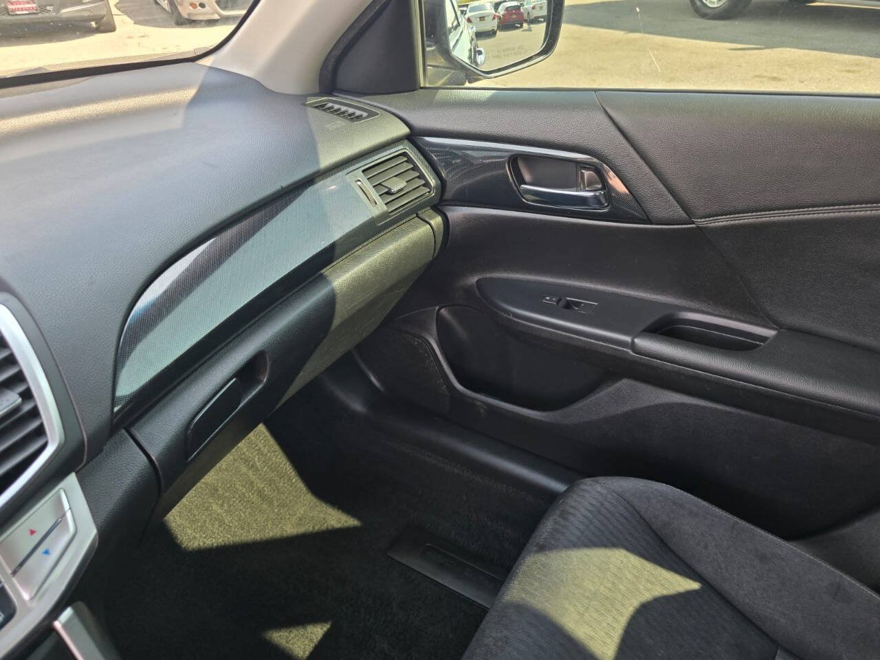Used 2015 Honda Accord Sport image 26