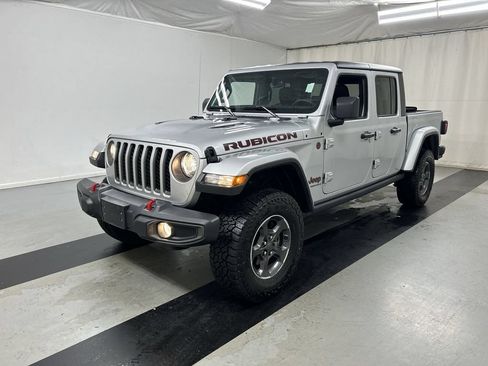 Used 2023 Jeep Gladiator Rubicon w/ Cold Weather Group AWD/4WD image 5