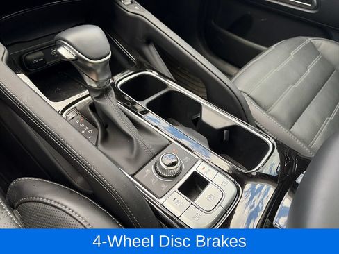 Used 2025 Kia Telluride SX Prestige AWD/4WD image 25