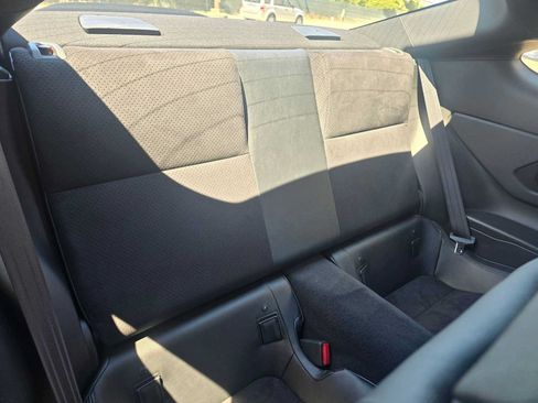 Used 2025 Toyota GR86 Premium w/ ALL Weather Mat Package (TMS) RWD image 12
