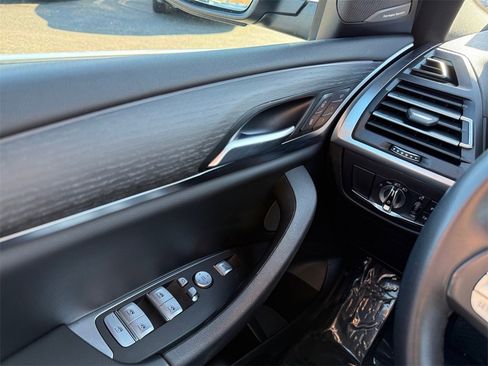 Certified 2023 BMW X3 xDrive30i w/ Premium Package image 28