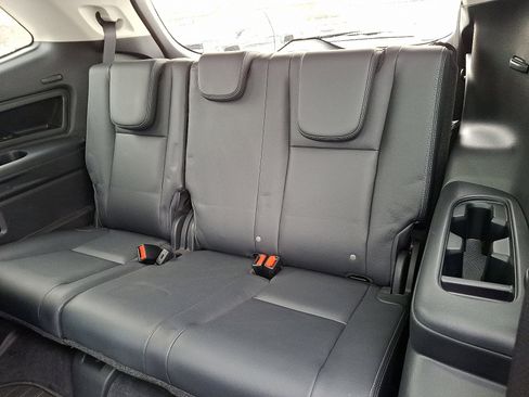 Certified 2022 Subaru Ascent Touring image 10