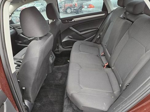 Used 2014 Volkswagen Passat 1.8T S image 16