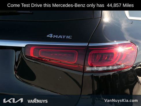 Used 2023 Mercedes-Benz GLS 450 4MATIC image 4