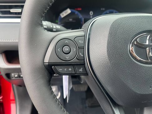 Used 2025 Toyota RAV4 Limited w/ Advanced Technology Package AWD/4WD image 29