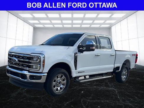 Used 2026 Ford F250 Lariat w/ Chrome Package AWD/4WD image 2