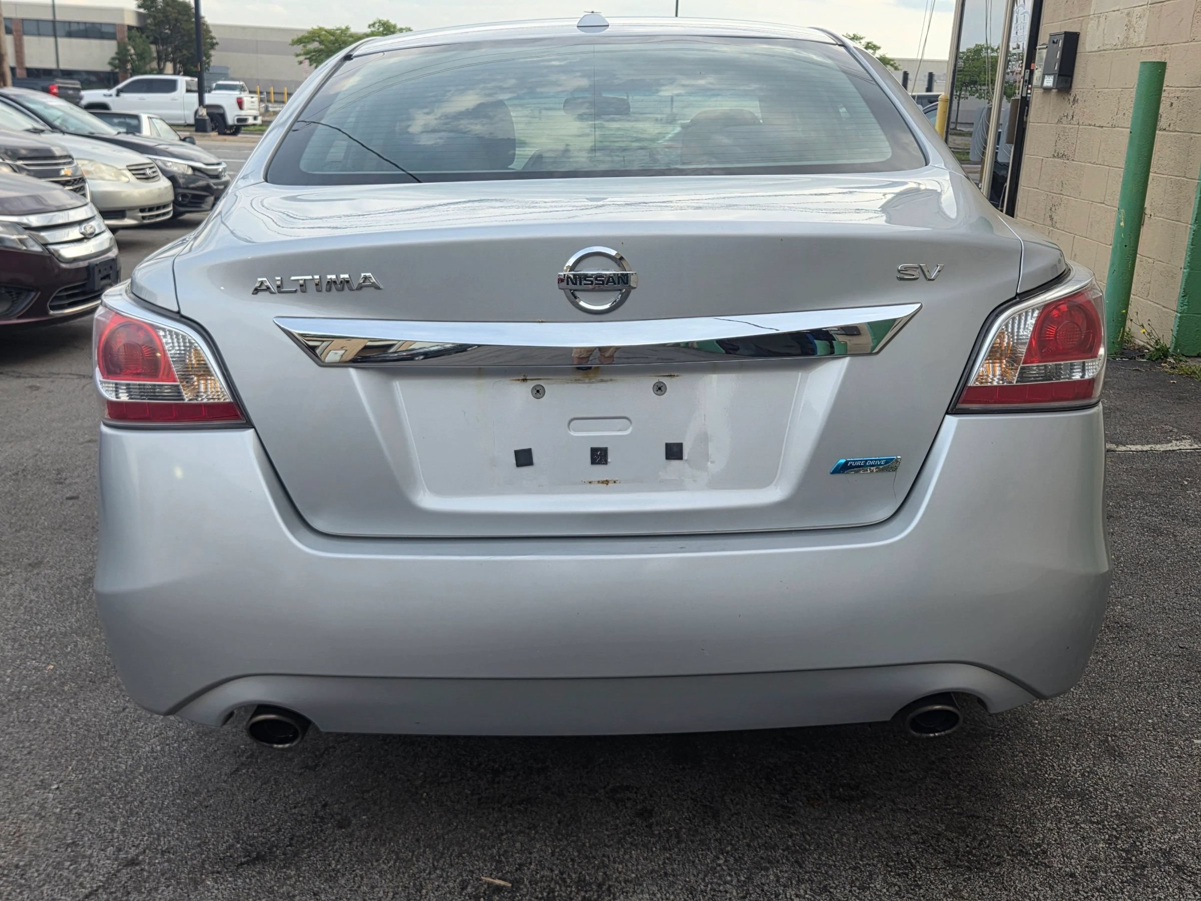 Used 2014 Nissan Altima 2.5 SV FWD image 4