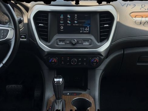 Used 2018 GMC Acadia SLE AWD/4WD image 20