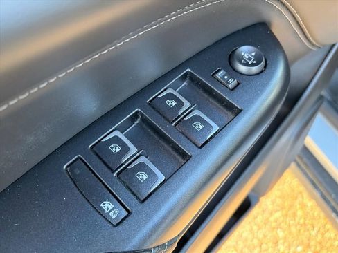 Used 2015 Cadillac SRX Luxury image 43