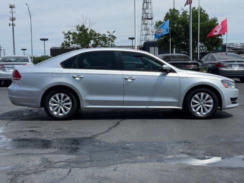 Used 2015 Volkswagen Passat 1.8T Wolfsburg Edition FWD image 4