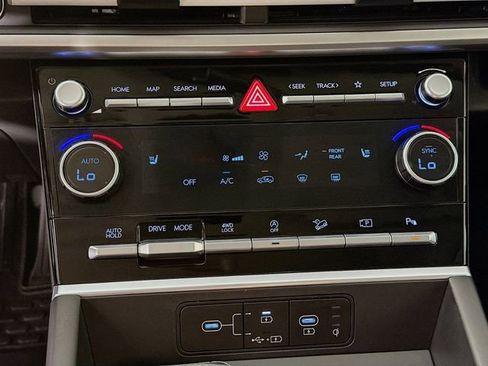 Used 2025 Hyundai Santa Fe XRT AWD/4WD image 19