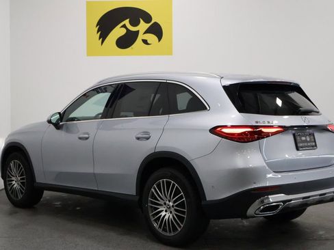 New 2025 Mercedes-Benz GLC 300 4MATIC image 9