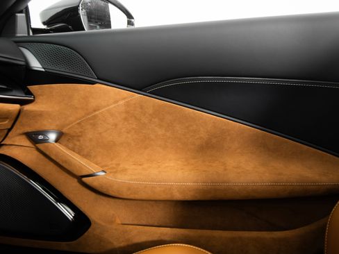 Certified 2024 Ferrari Roma Spider image 42