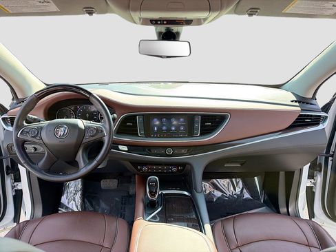 Used 2020 Buick Enclave Avenir w/ Avenir Technology Package image 4