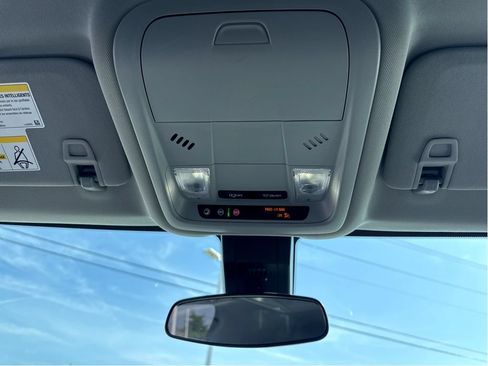 Used 2024 Chevrolet Equinox LT w/ LPO, Floor Liner Package FWD image 23