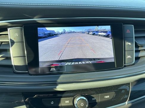 Used 2023 Buick Enclave Essence w/ Sport Touring Edition image 16