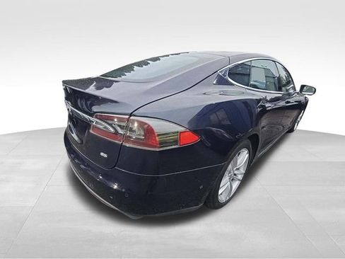 Used 2014 Tesla Model S 85 image 10