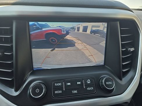 Used 2018 GMC Acadia SLT AWD/4WD image 21