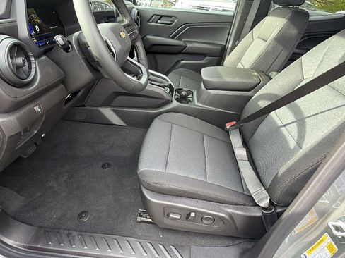 New 2026 Chevrolet Colorado W/T image 13