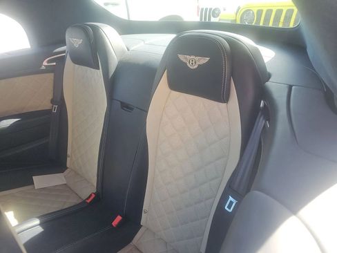Used 2017 Bentley Continental GT image 6