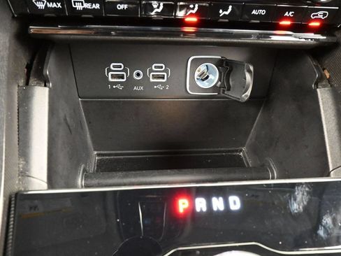 Used 2023 Jeep Grand Cherokee L Limited w/ Trailer Tow Group (B) RWD image 27