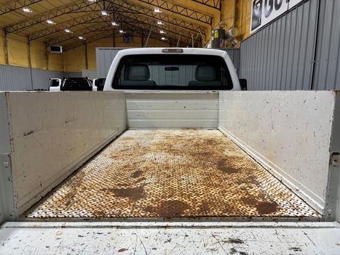 Used 2016 Ford F350 XL image 19