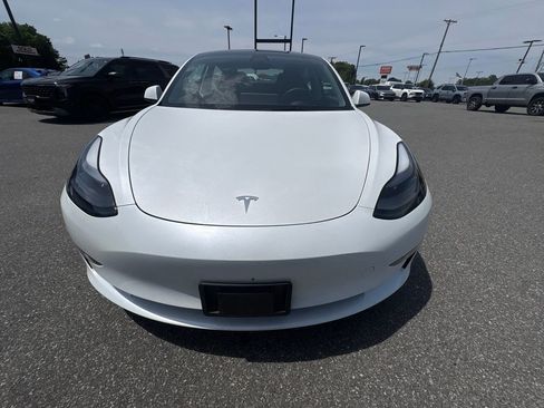 Used 2023 Tesla Model 3 Standard Range RWD image 9