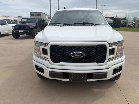 Used 2020 Ford F150 XL w/ Equipment Group 101A Mid AWD/4WD image 4