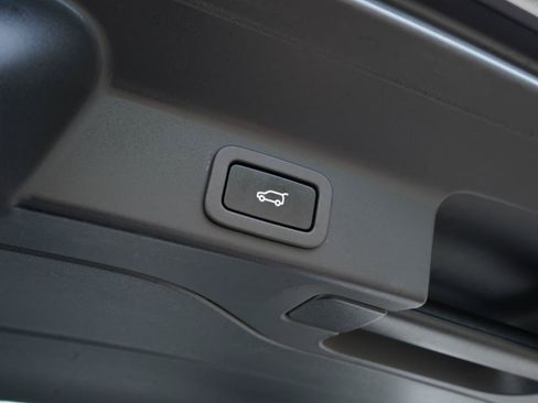 Used 2022 Jaguar F-PACE S AWD/4WD image 58