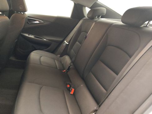 Used 2024 Chevrolet Malibu LS FWD image 18