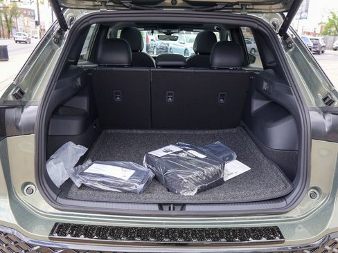 New 2026 Volkswagen Tiguan SE R-Line AWD/4WD image 10