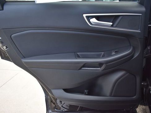 Used 2024 Ford Edge SEL w/ Convenience Package image 26