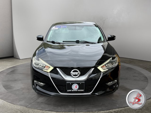 Used 2017 Nissan Maxima SR w/ Midnight Edition FWD image 2