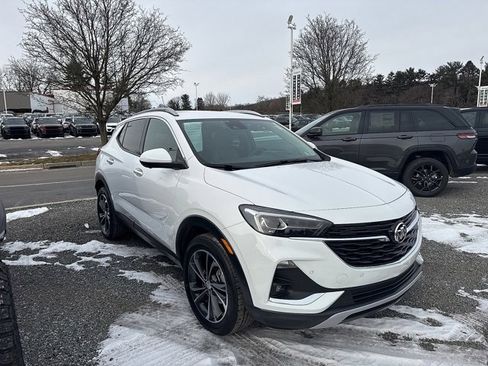 Used 2020 Buick Encore GX Essence w/ Advanced Technology Package image 8