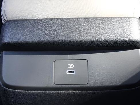 New 2026 Nissan Sentra SL FWD image 21