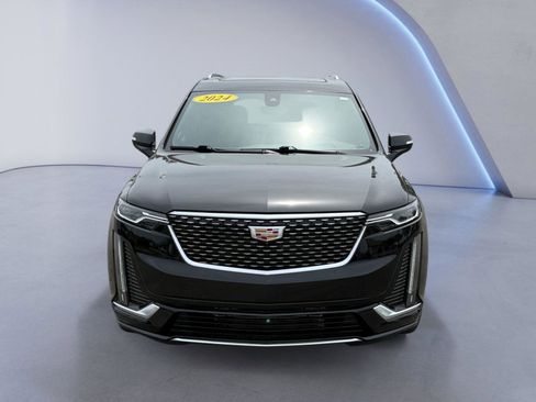 Used 2024 Cadillac XT6 Premium Luxury w/ Technology Package AWD/4WD image 12