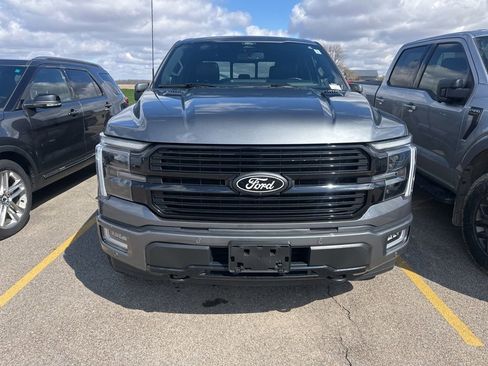 Used 2024 Ford F150 Platinum image 18