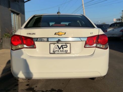 Used 2015 Chevrolet Cruze LT image 4