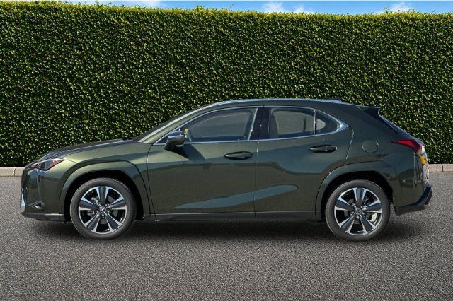 Used 2026 Lexus UX 300h FWD w/ Accessory Package (Z2) image 7