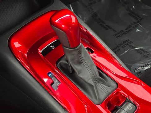 Used 2022 Toyota Corolla LE image 20