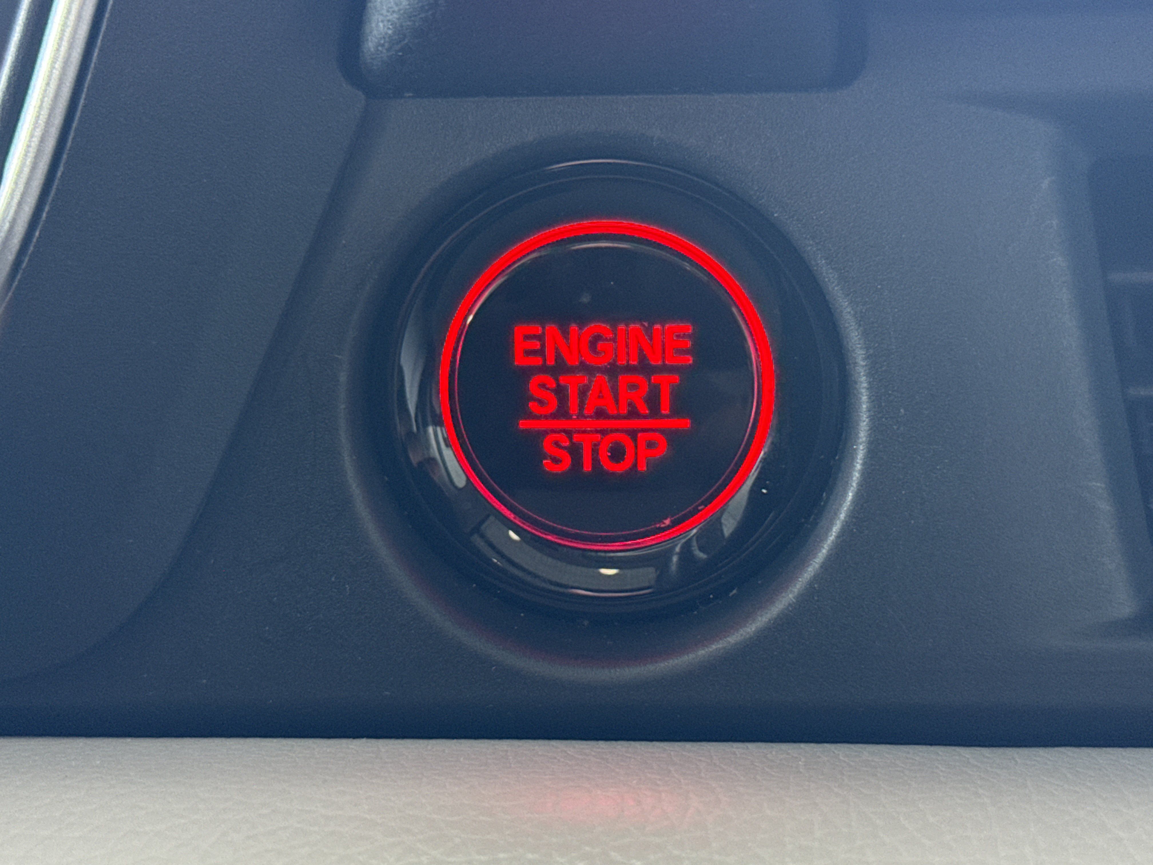 Used 2023 Honda Pilot Elite image 49
