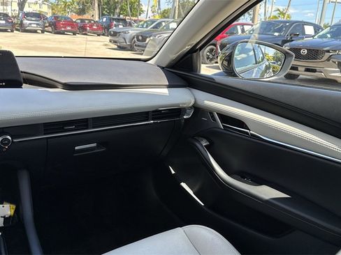 Used 2024 MAZDA MAZDA3 2.5 Turbo Sedan w/Premium Plus image 16