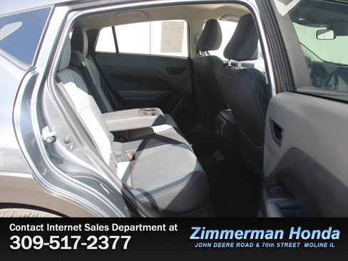 Used 2024 Subaru Crosstrek 2.0i Premium image 8