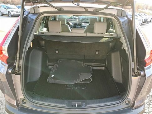 Used 2018 Honda CR-V Touring image 27